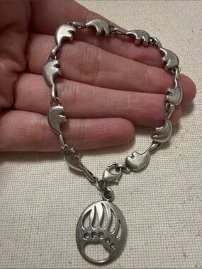 Sterling Silver 925 Navajo Native Bear Paw Pendant bracelet 7’ in